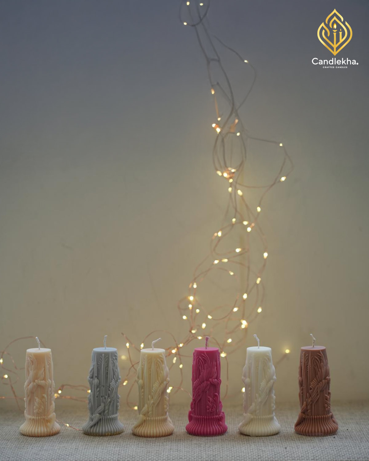 Stylish-and-fragrant-3D-vintage-candle-on-a-rustic-tray,-ideal-for-home-décor-or-gifting.